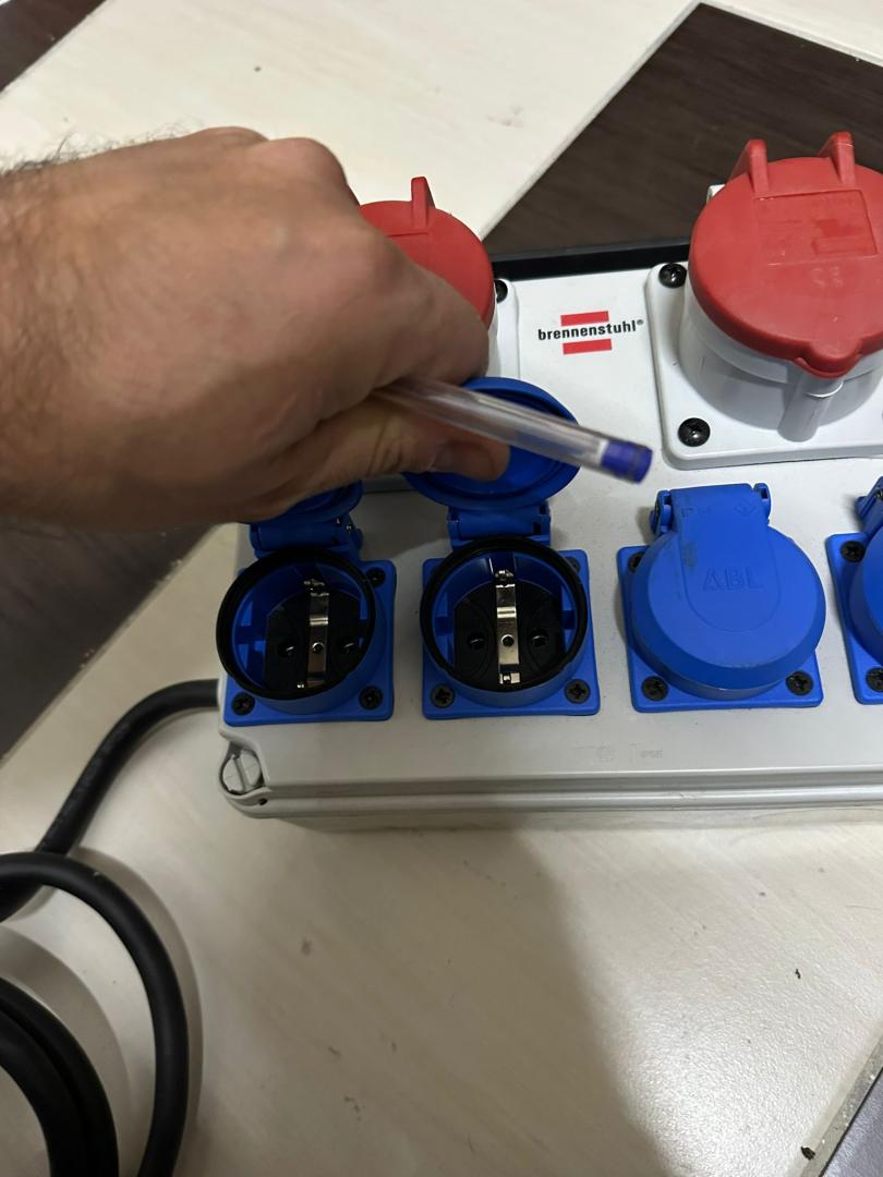 Brennenstuhl - Cutie de distributie H07RN-F 5G1.5 6 posturi 2m IP44 1153650 image 4