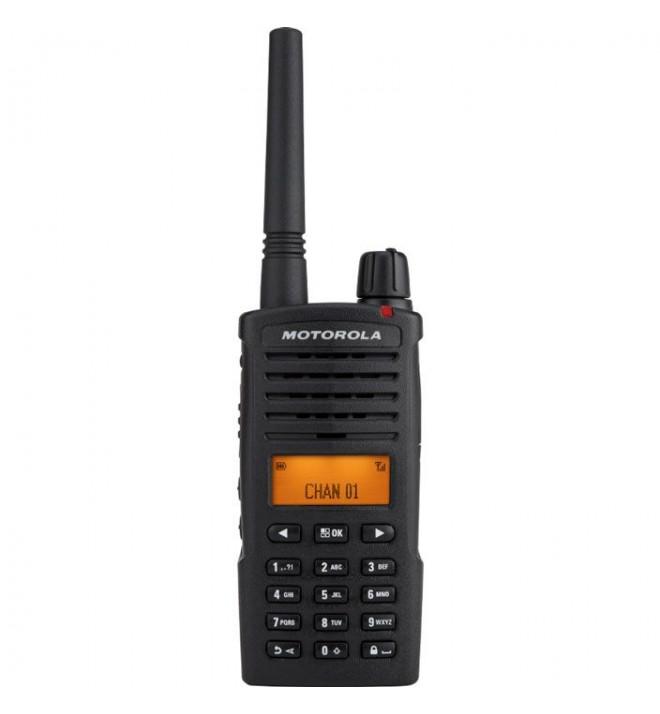 Statie radio profesionala Motorola XT660d