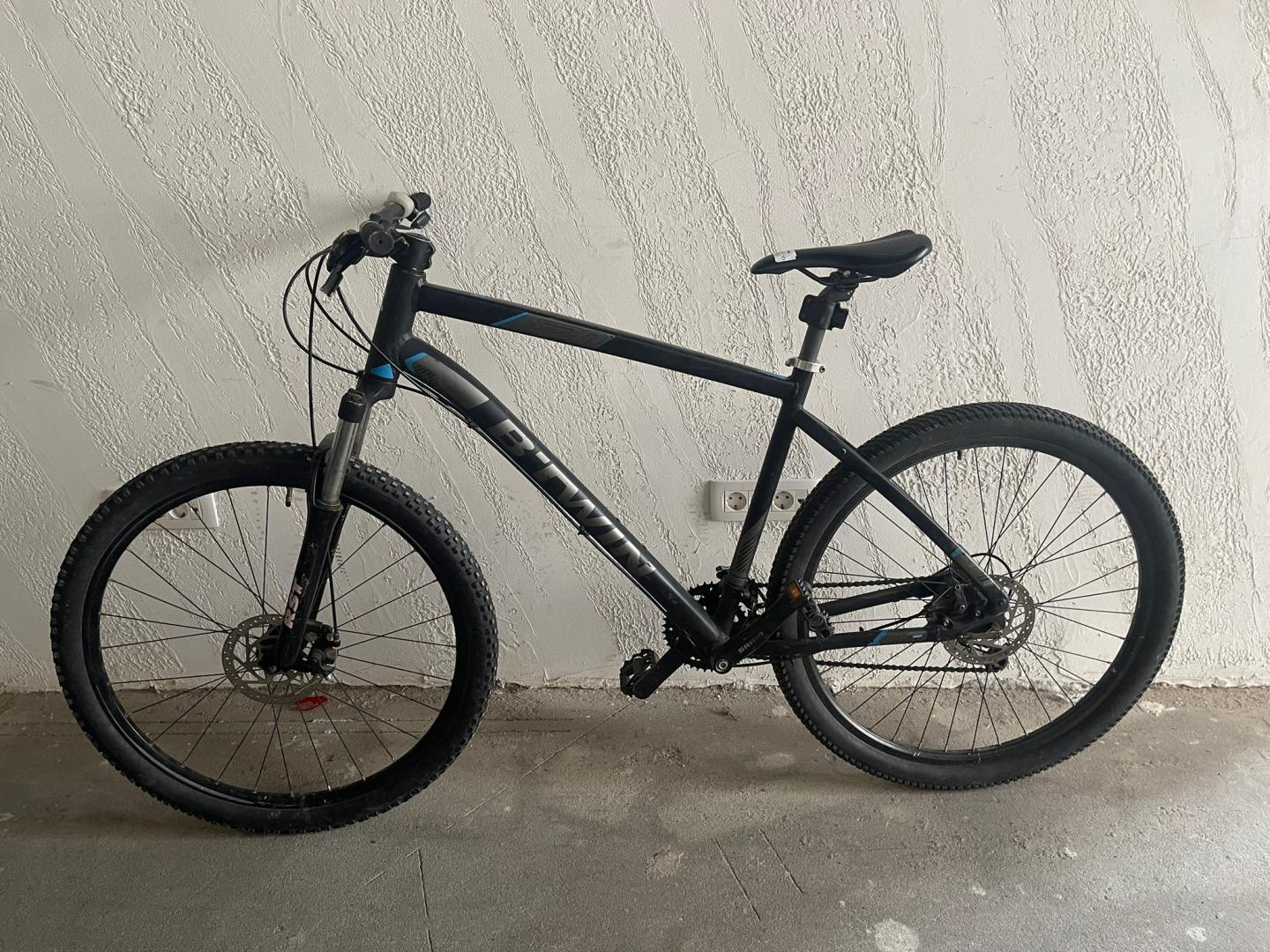 Bicicleta MTB BTwin Rockrider 520