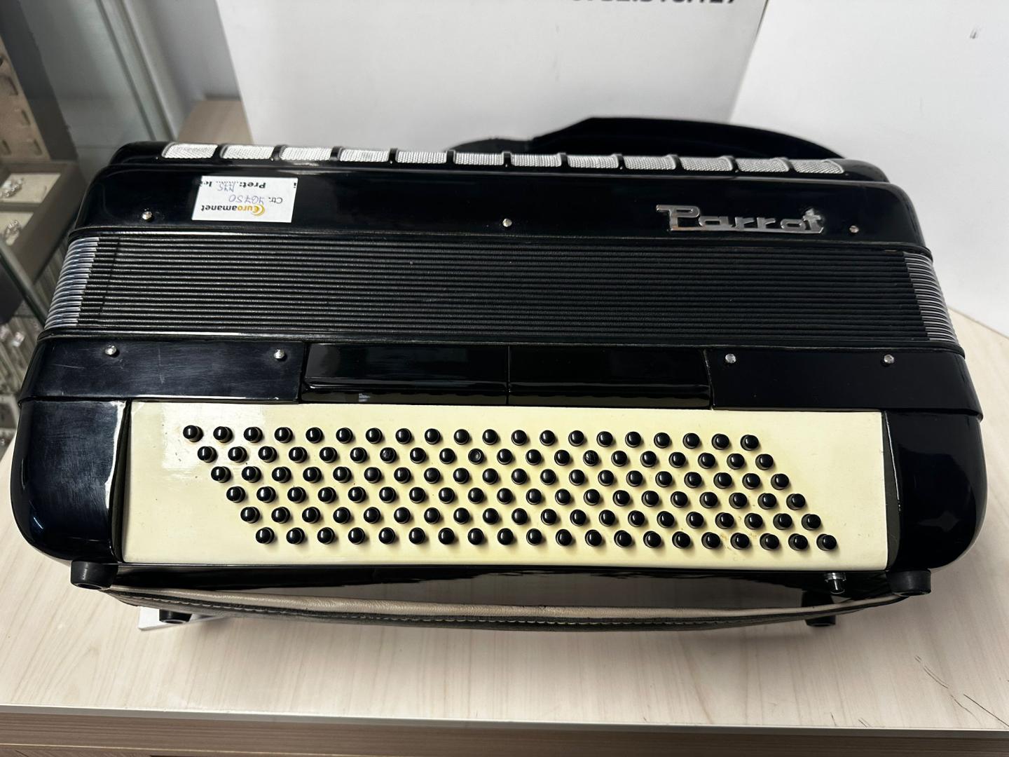 Acordeon Parrot MUS13114, 120 Basi image 4