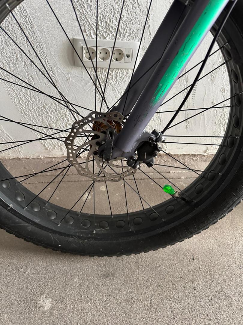 Bicicleta MTB-Fat Bike, roti 26 Inch, Frane Mecanice Disc, Gri/Verde image 3