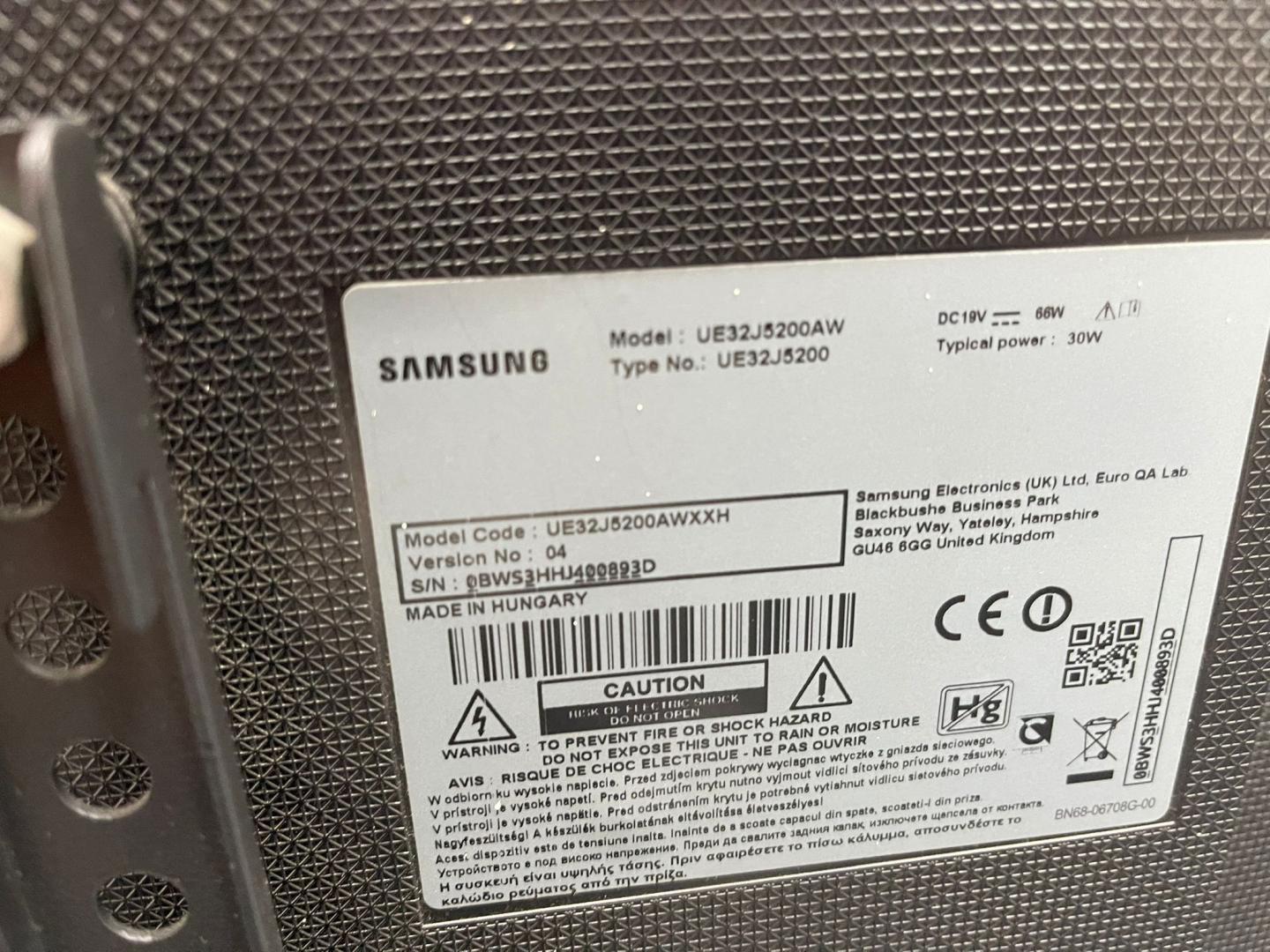 Televizor Samsung UE32J5200AW, 32" image 3