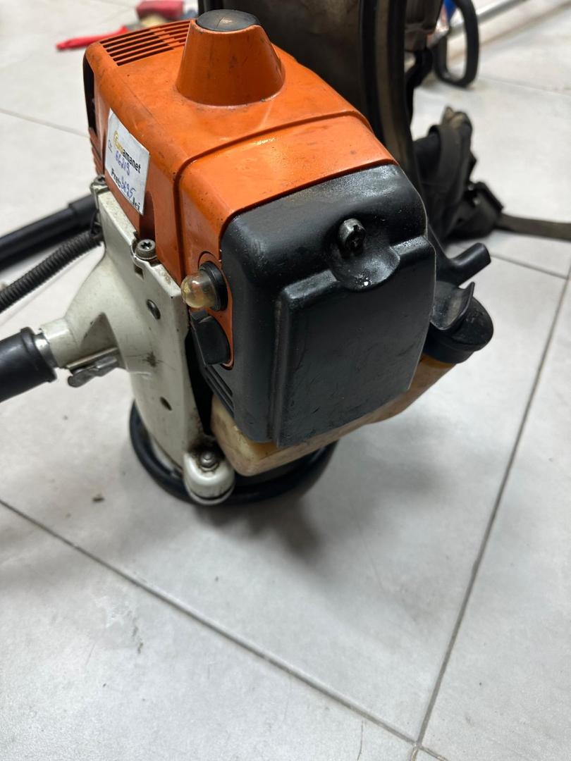 Motocoasa STIHL FR 410C image 3