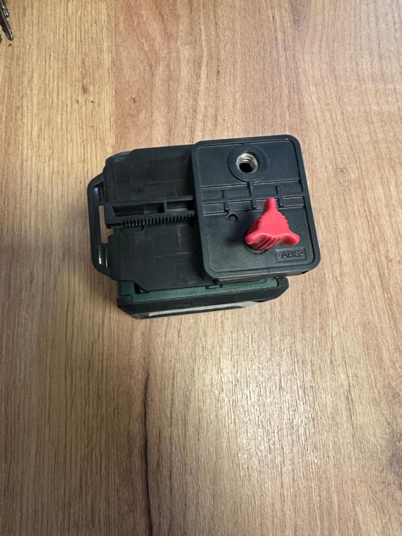 Nivela laser Bosch Quigo, linii rosii image 3