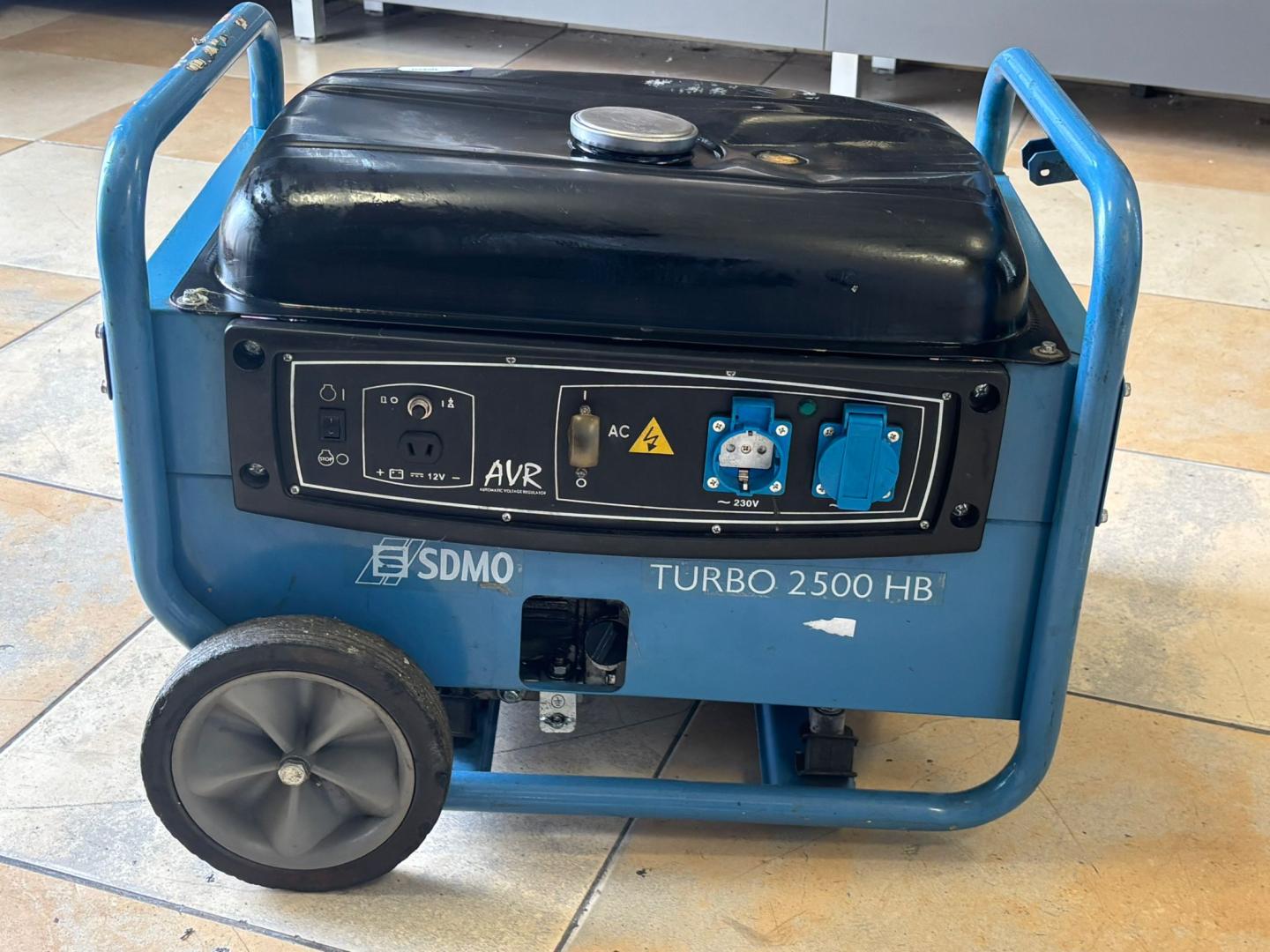 Generator SDMO Turbo 2500  image 2