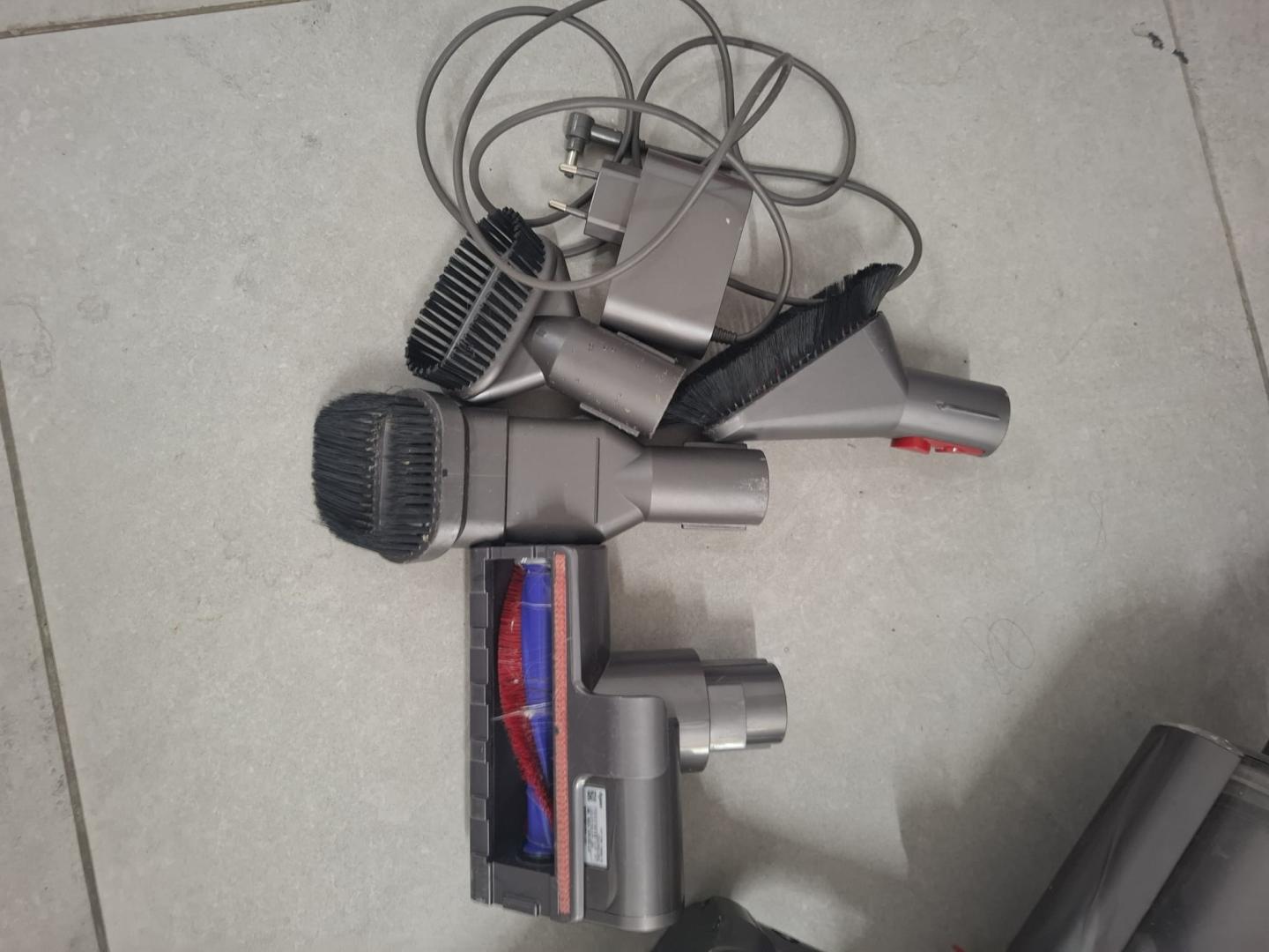 Aspirator vertical Dyson v11 SV14 image 5