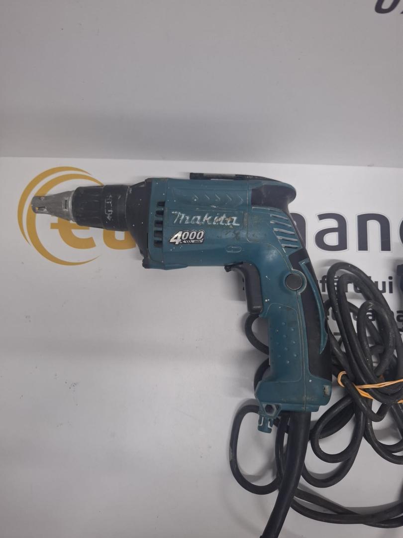 Masina de insurubat Makita FS4000 image 3