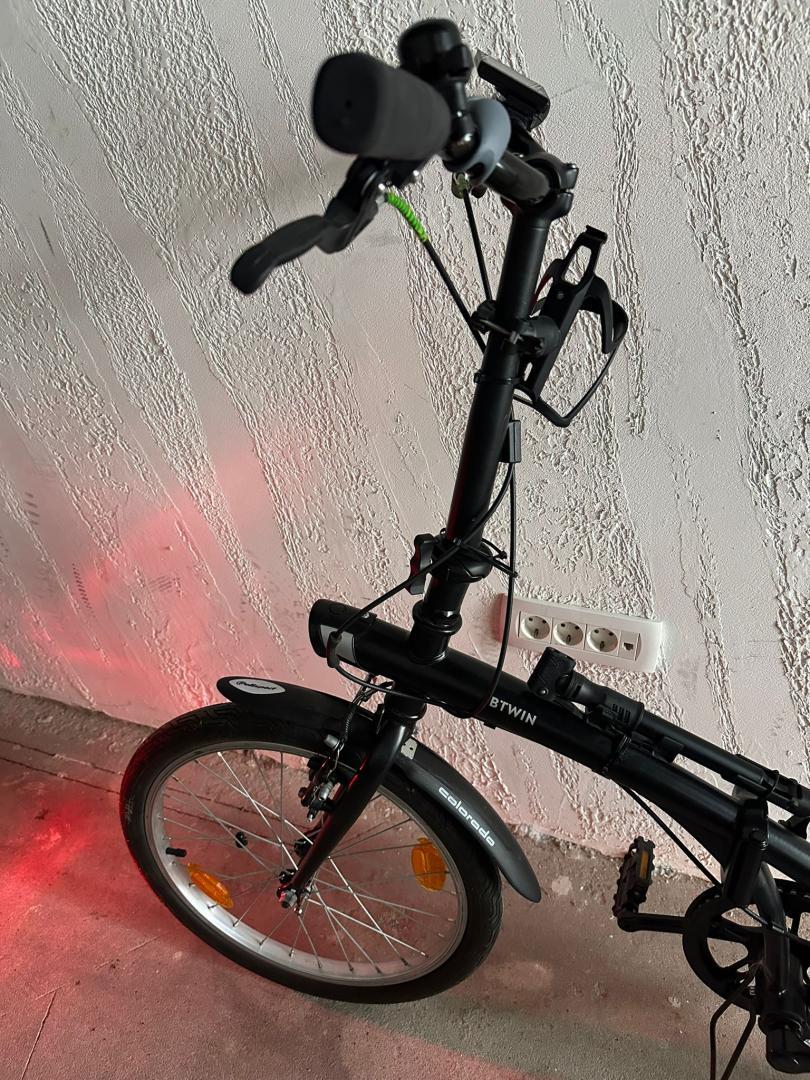 Bicicletă pliabilă Btwin 100 de 20 de inchi - Neagră image 5