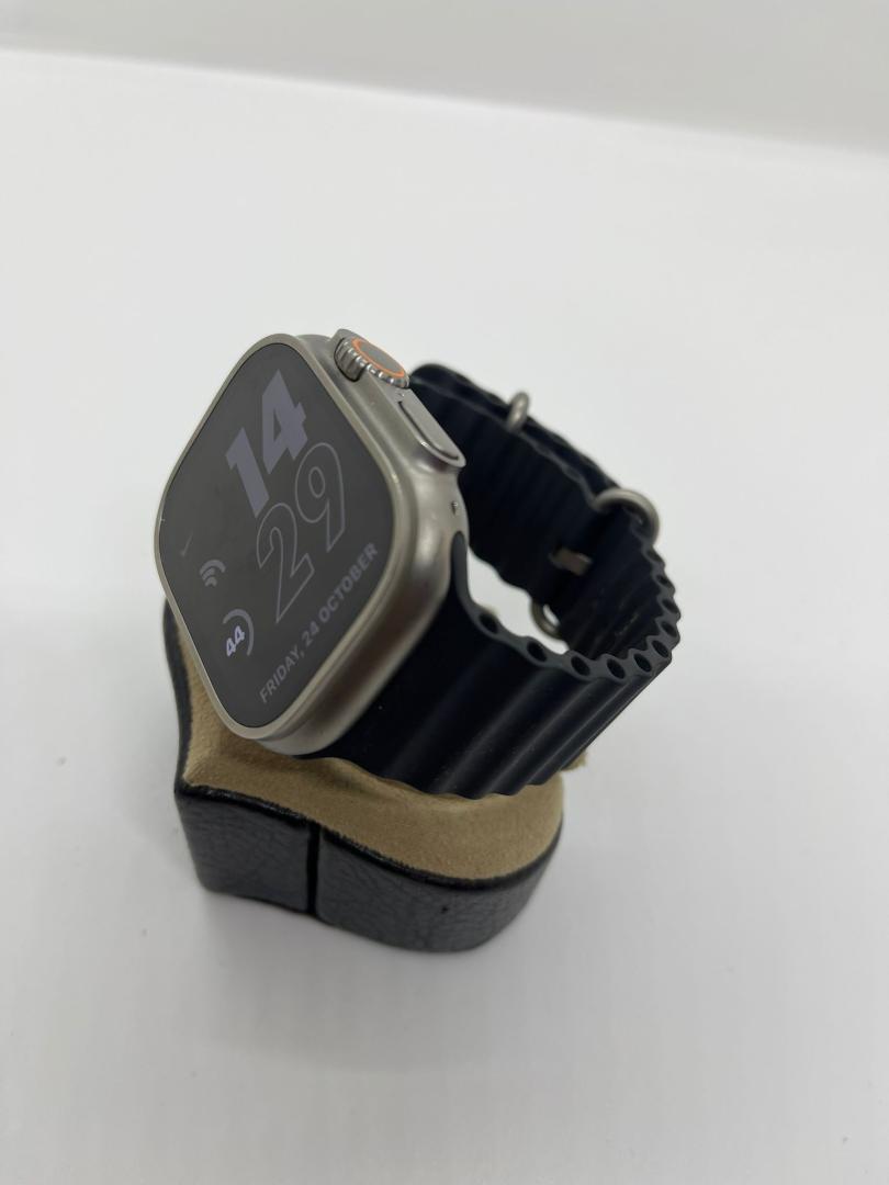 Apple Watch Ultra 2, GPS, Cellular, Natural Titanium 49mm, 96% image 1