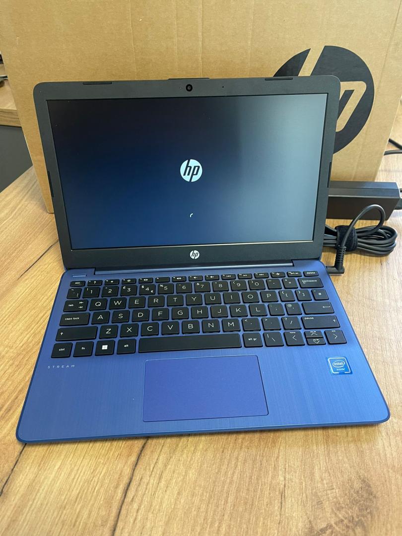 Laptop HP Stream 11ak0026na