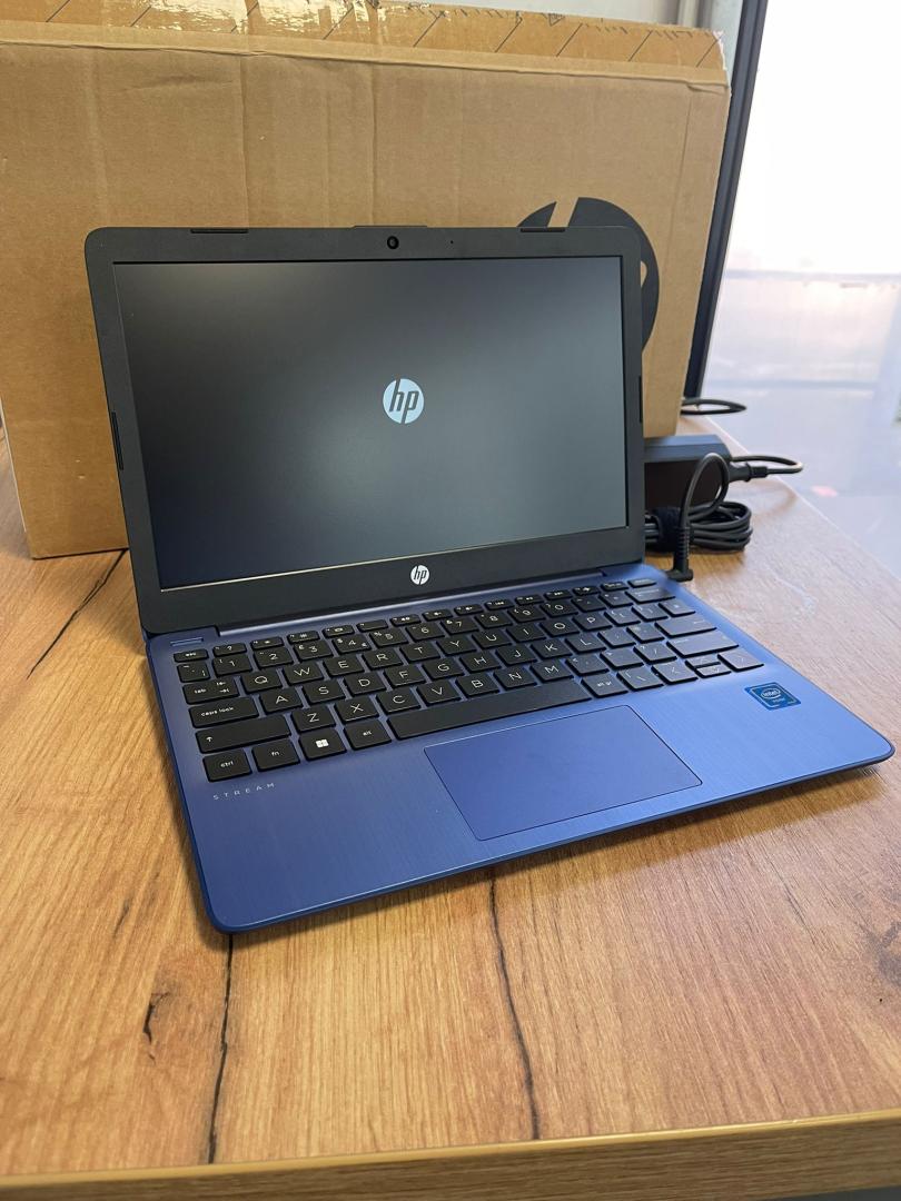 Laptop HP Stream 11ak0026na image 1