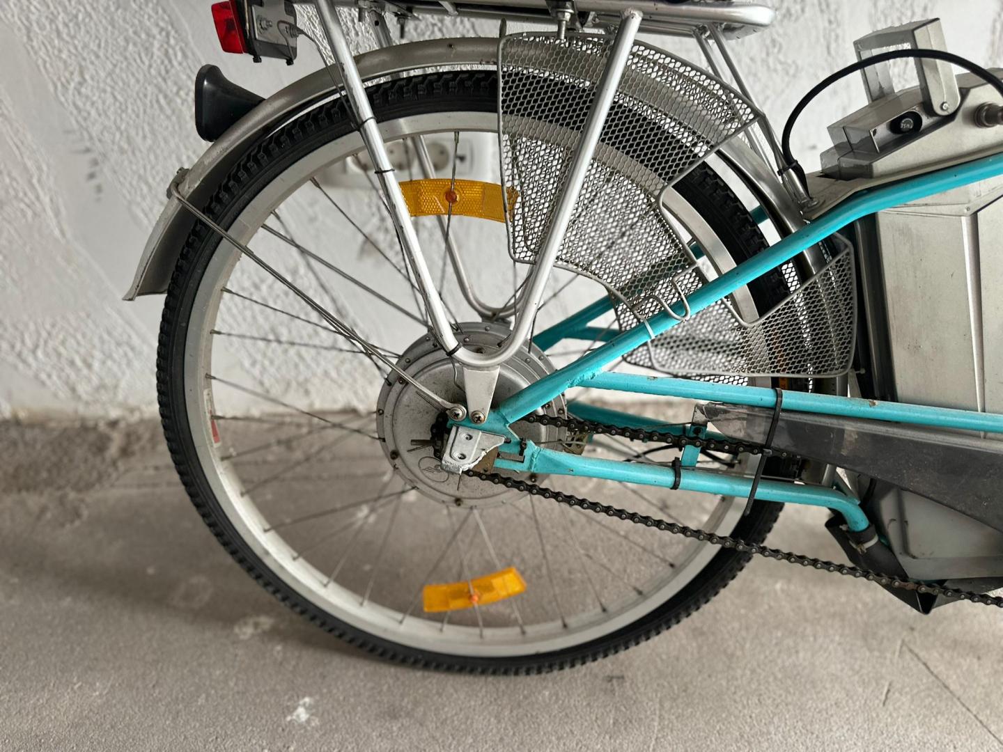 Bicicleta Electrica Dama, 26" image 4