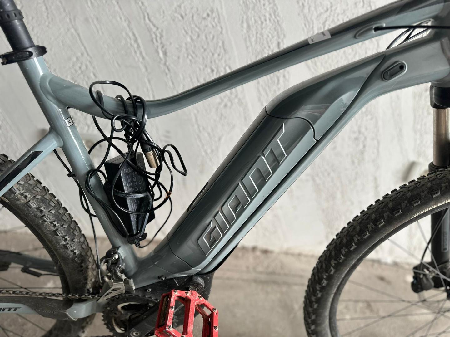 Bicicleta Electrica Giant Fathom, 29" image 1