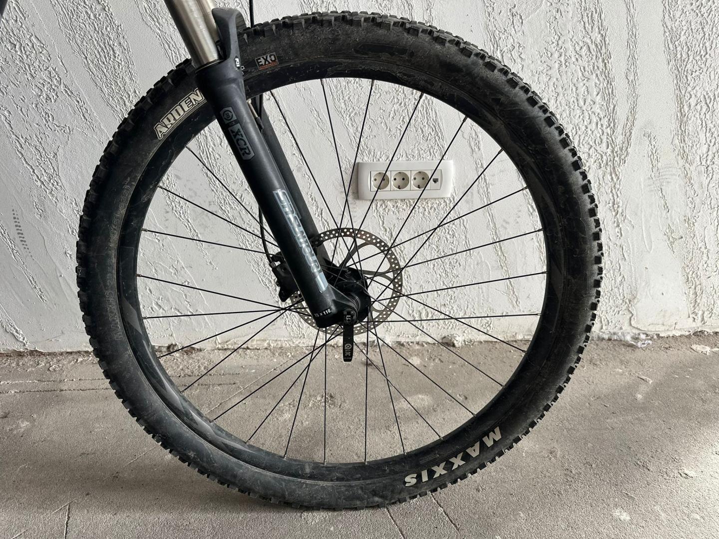 Bicicleta Electrica Giant Fathom, 29" image 3