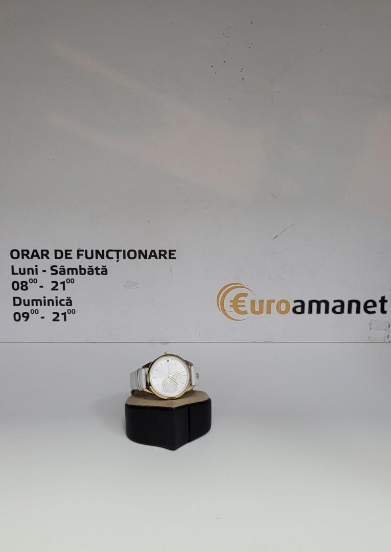 Tommy Hilfiger, Ceas rotund cu o curea de piele, alb