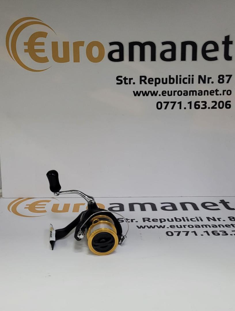 Mulineta Shimano FX 2500FC image 1