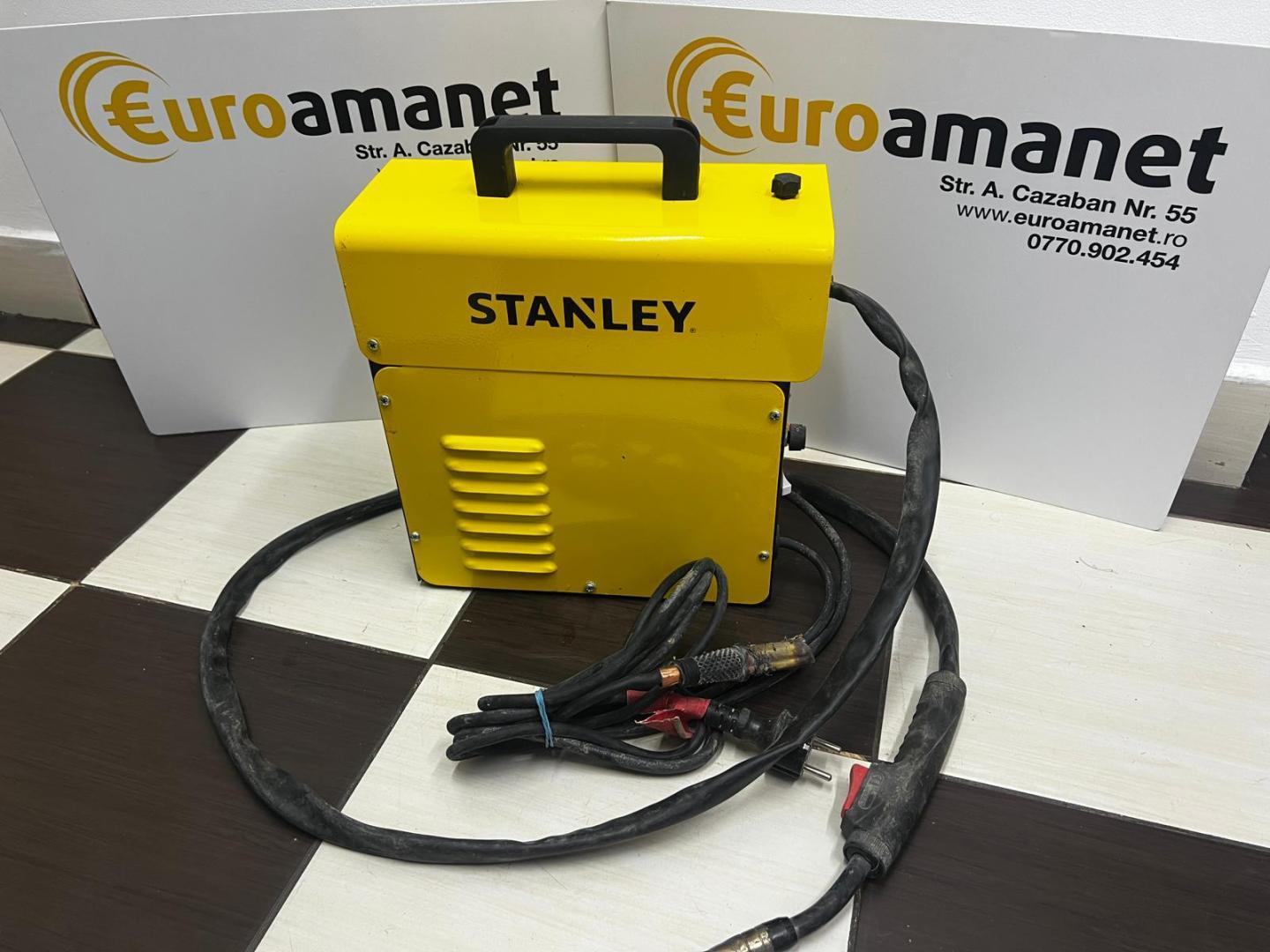 Aparat sudura FLUX Stanley MIKROMIG, 95 A, sarma flux 0.9 mm, cu accesorii