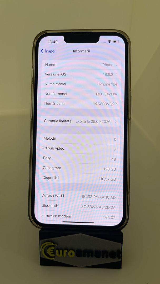 Telefon mobil Apple iPhone 16e, 128GB, 5G Bat 100 % Bat image 4