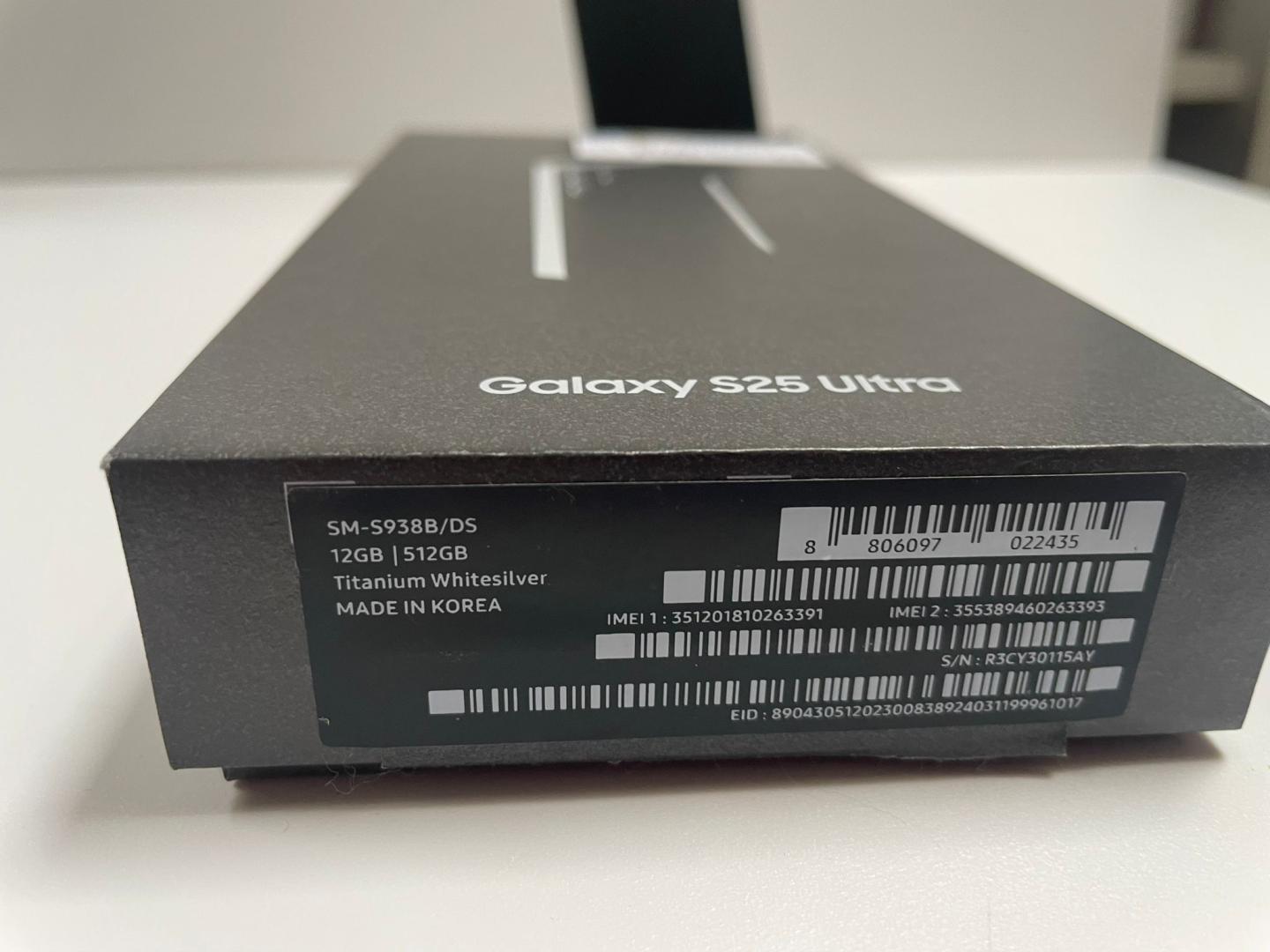 Telefon mobil Samsung Galaxy S25 Ultra Dual SIM 12GB RAM 512GB 5G Titanium WhiteSilver image 3