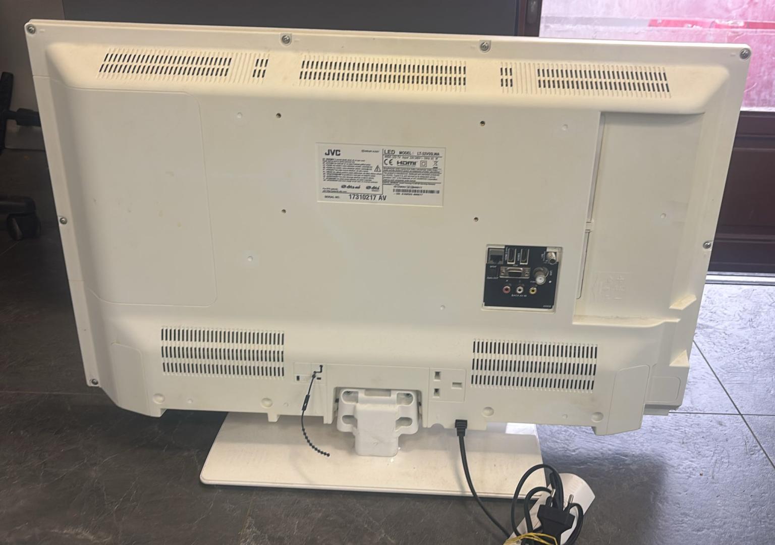 Televizor Smart JVC LT-32V555LWA 32 inch image 1