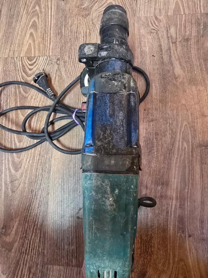 Ciocan rotopercutor Makita HR2470, 780W, 2.4J, 1100 RPM, mandrina SDS-Plus image 5