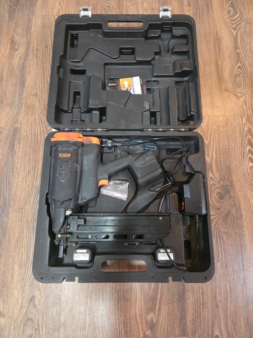 TJEP CP-40 GAS 3G – Aparat cu gaz pentru implantat cuie in beton si otel image 1