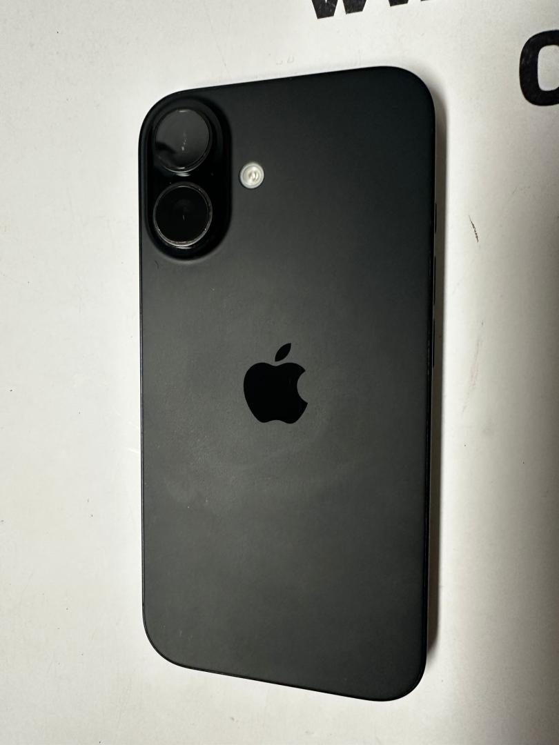 Iphone 16, 128GB, Bat.100% image 2