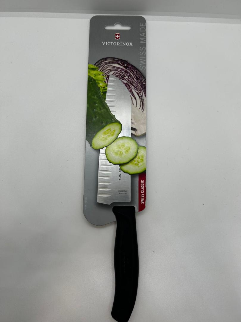 Cutit Santoku Victorinox, Otel inoxidabil, 170 mm, Negru nou image 1