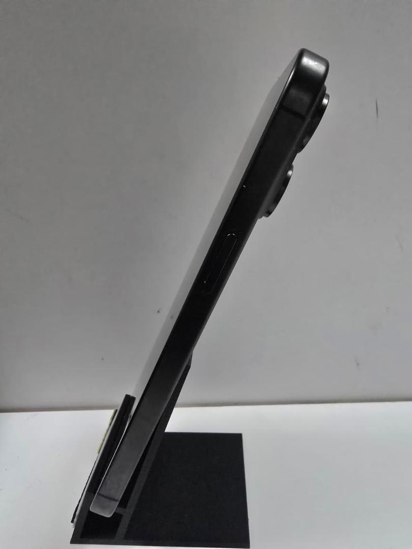 Telefon mobil Apple iPhone 15 Pro Max, 256GB, 5G, Black Titanium,90% bat. image 5