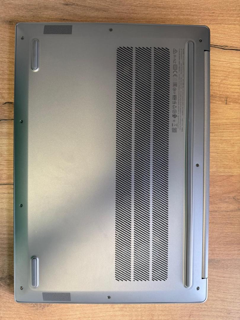 Laptop Lenovo IdeaPad Pro 5 16IRH8 cu procesor Intel® Core™ i7-13700H pana la 5.0 GHz, 16", 2.5K, IPS, 16GB, 1TB SSD, NVIDIA® GeForce RTX™ 3050 6GB GDDR6 image 3