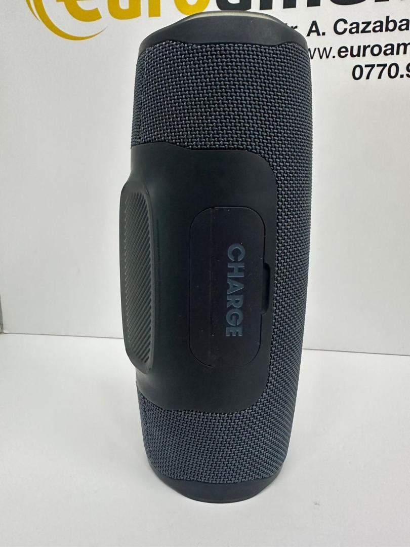 Boxa portabila JBL Charge Essential 2, 40 W, Bluetooth, 20H, IPX7, Powerbank, Gri image 2