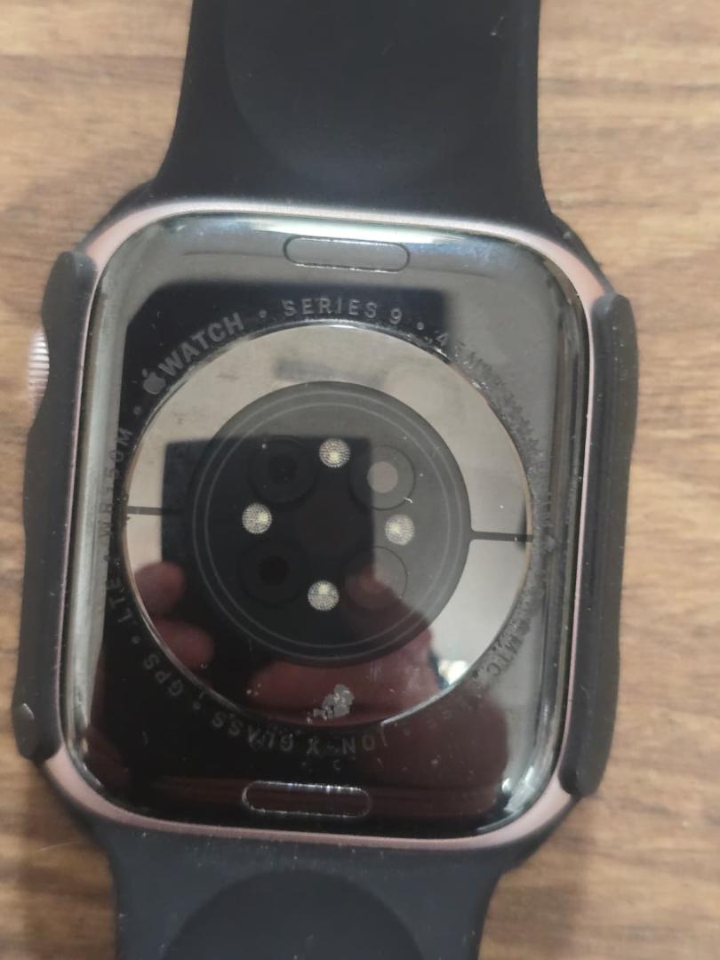 Apple Watch 9, GPS, Carcasa Midnight Aluminium 45mm, Midnight Sport Band - M/L image 2