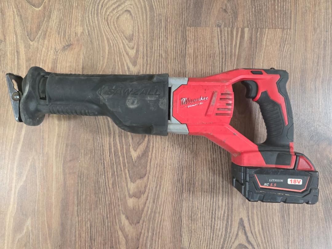 Fierastrau tip sabie, Milwaukee, Fara fir, 18 V image 5