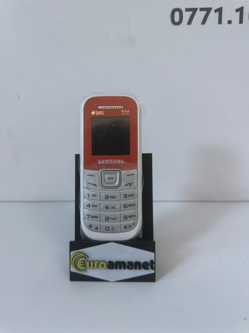 Telefon mobil Samsung E1200 Keystone 2, White image 2