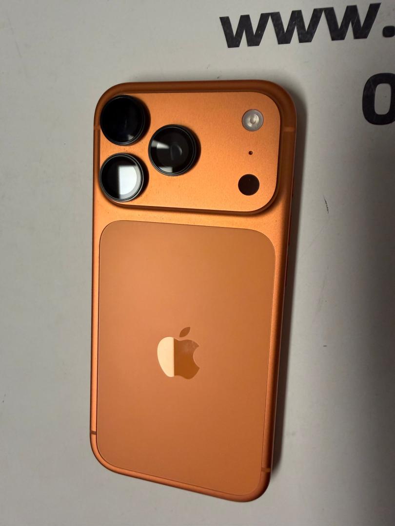 Iphone 17 Pro, 256GB, Bat.100% image 4