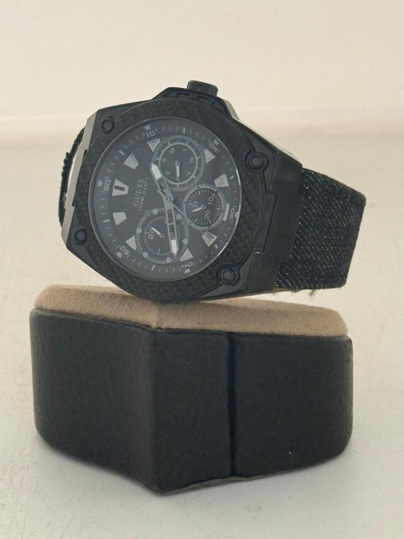 Ceas barbatesc Guess LEGACY W1058G3
