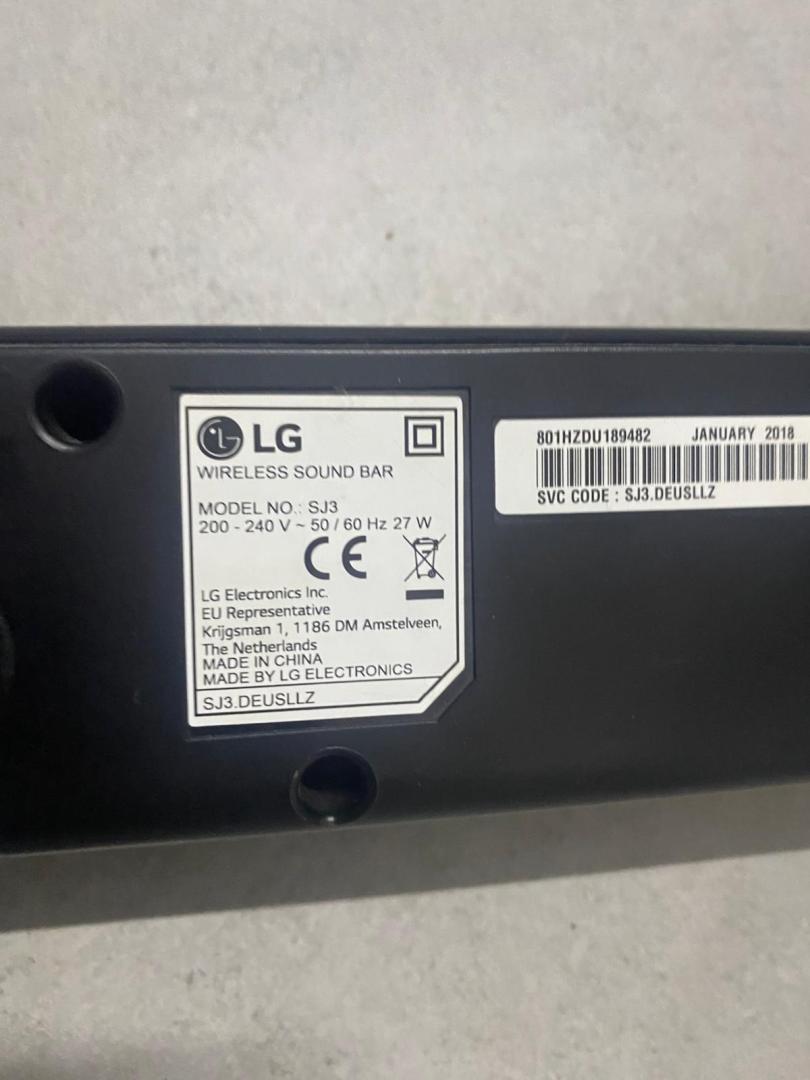 Soundbar LG SJ3, 300W, 2.1, Bluetooth, Subwoofer Wireless image 5