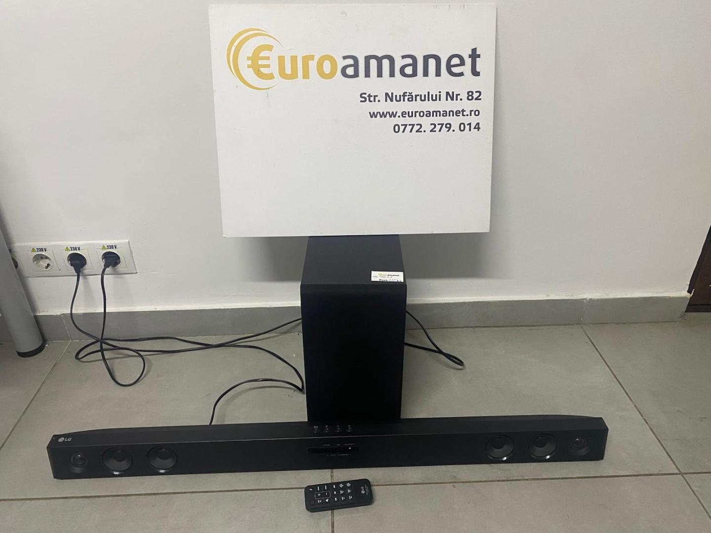 Soundbar LG SJ3, 300W, 2.1, Bluetooth, Subwoofer Wireless