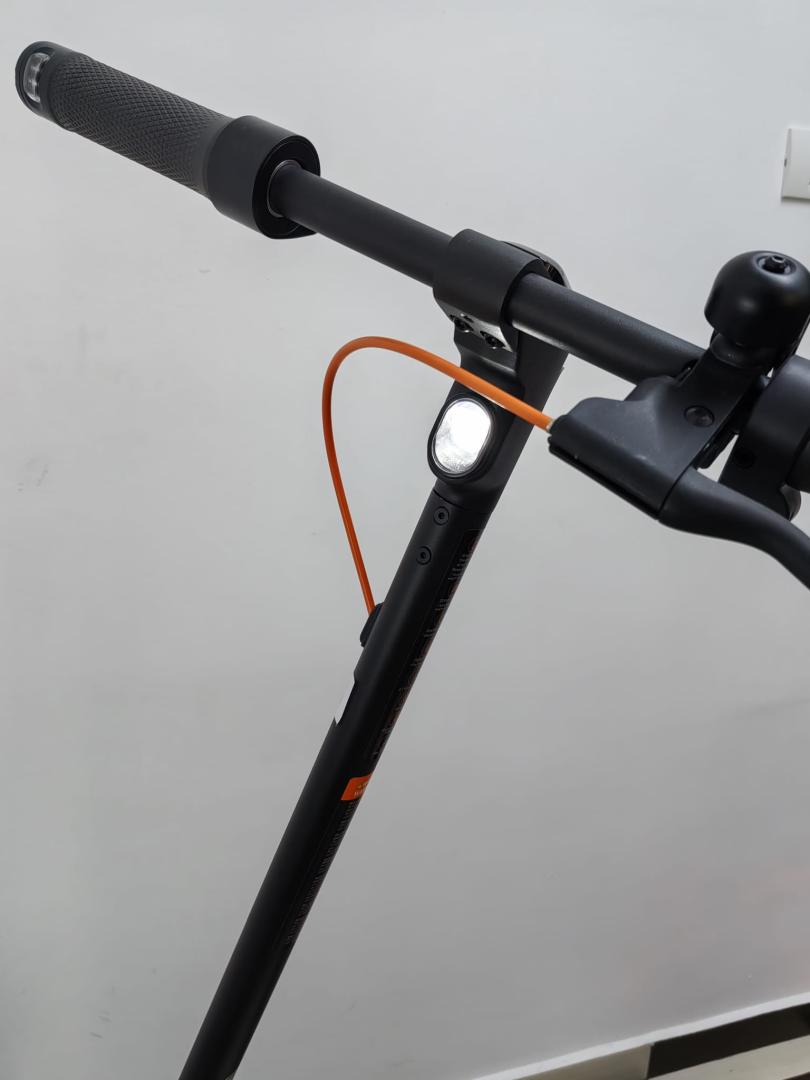 Trotineta Electrica Ninebot F2 Pro KickScooter 25 Km h image 2