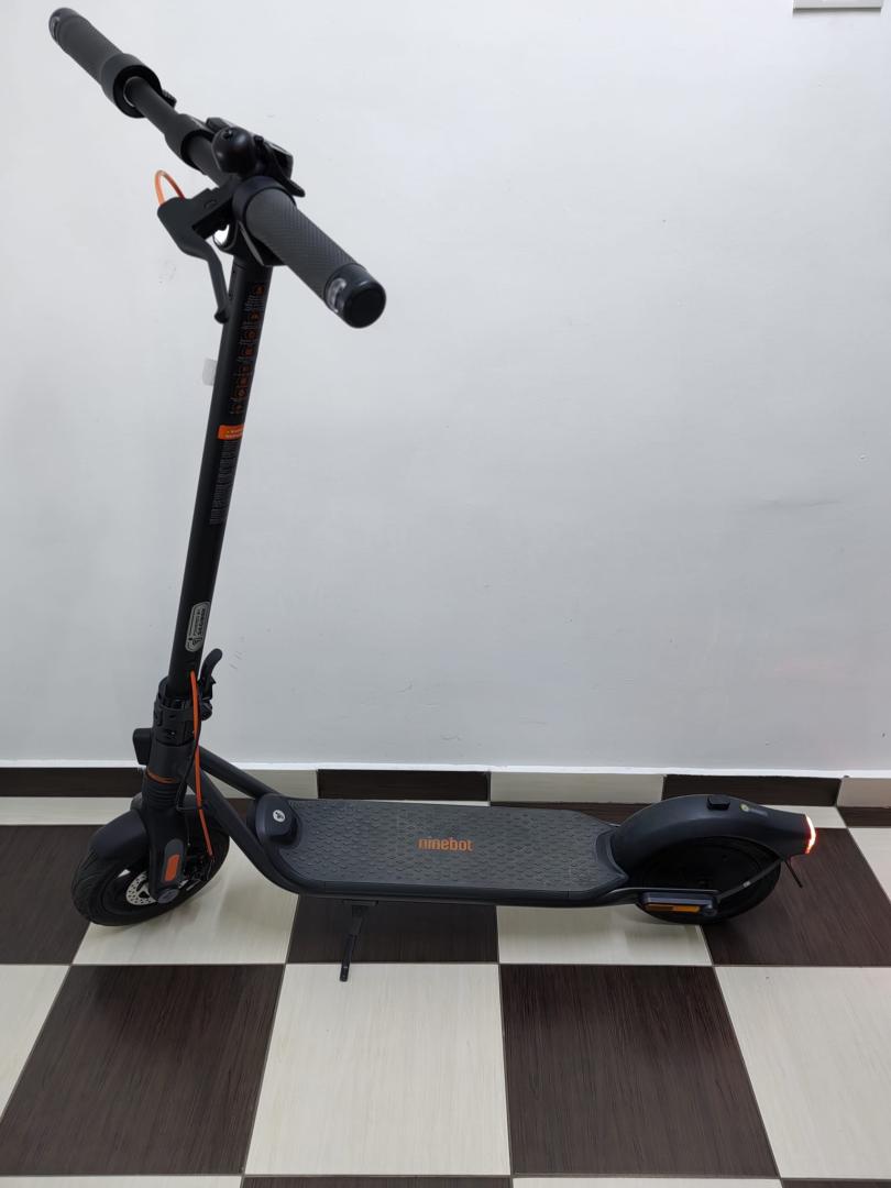 Trotineta Electrica Ninebot F2 Pro KickScooter 25 Km h