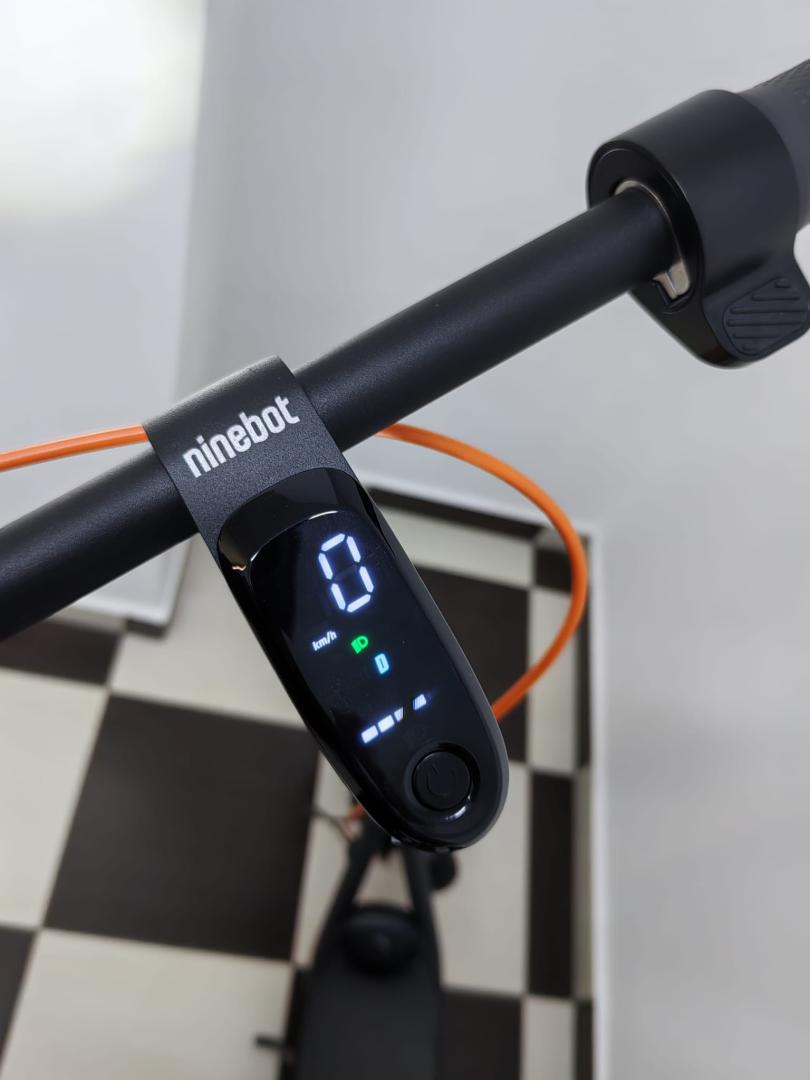Trotineta Electrica Ninebot F2 Pro KickScooter 25 Km h image 1
