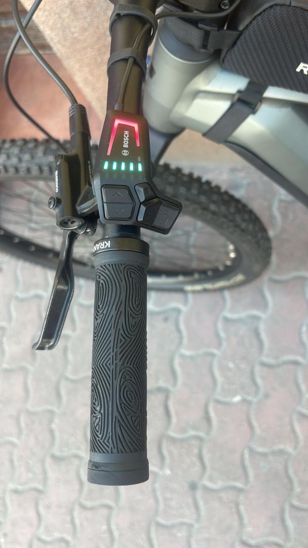 Bicicleta Electrica Cube Reaction Hybrid Pro 500 Easy Entry Flashgrey Green 2024 - Roti 27.5 / 2662 Km image 5