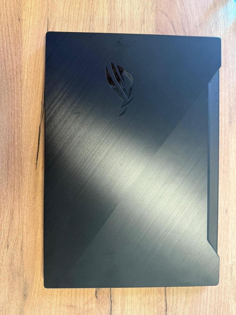Laptop Asus ROG Zephyrus - Core i7, RTX 2070 Super image 3