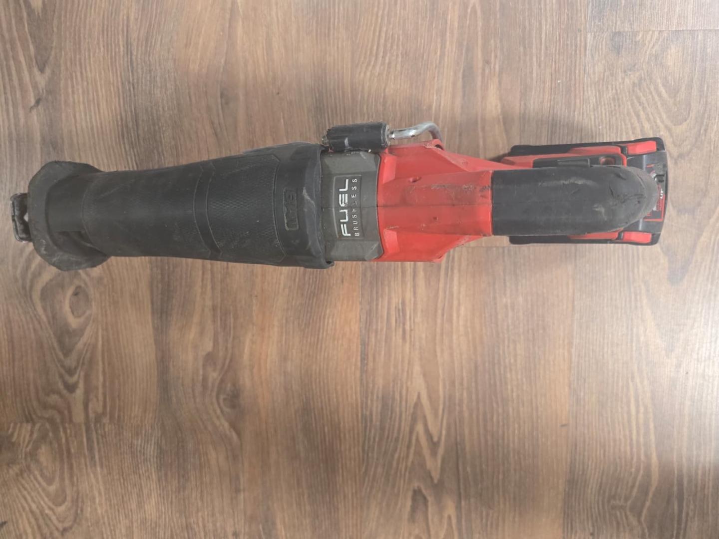 Fierastrau sabie Milwaukee M18 ONEFSZ-0X image 2