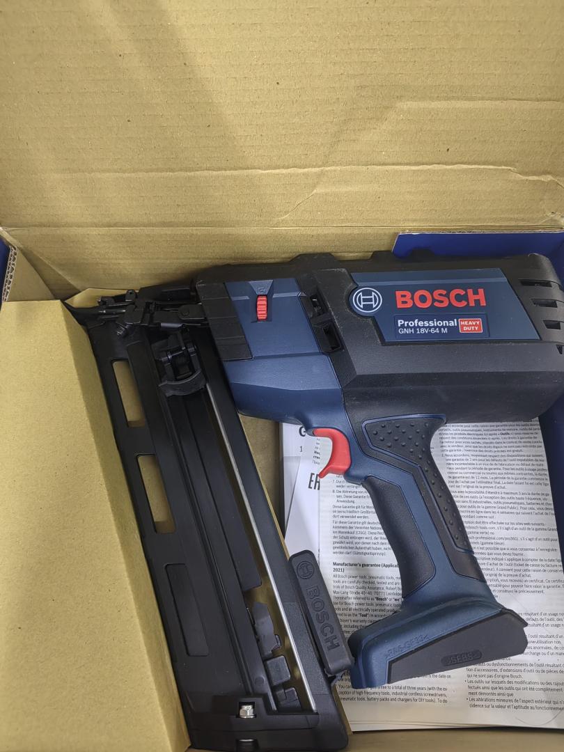 Pistol pentru cuie pe acumulator BOSCH GNH 18V image 1