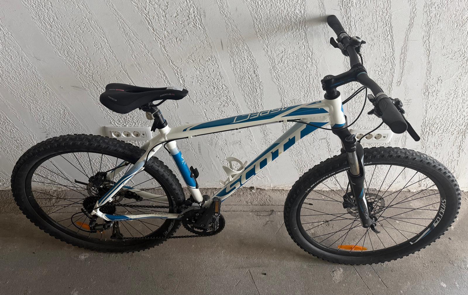 Bicicleta Scott Aspect 740