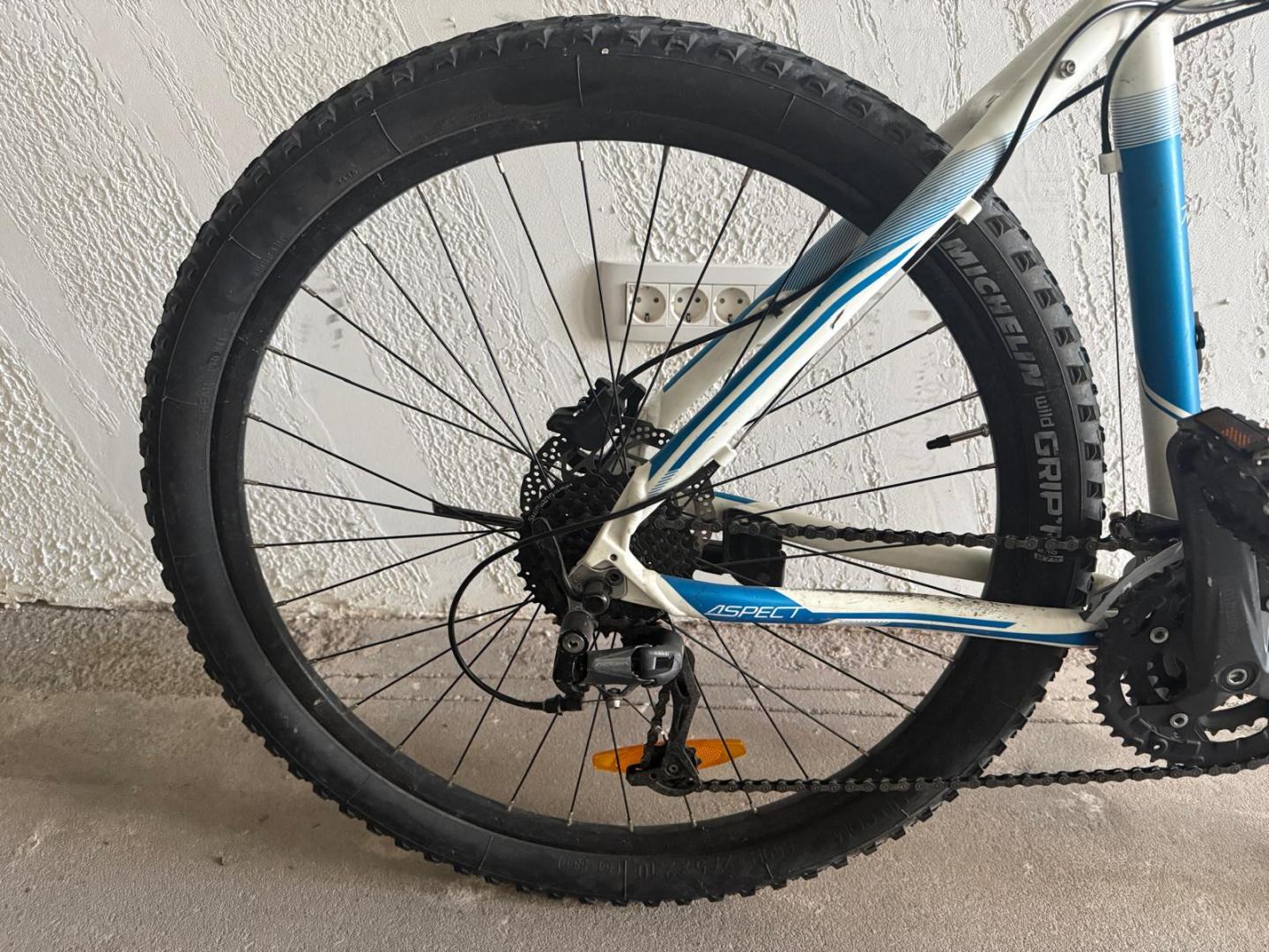 Bicicleta Scott Aspect 740 image 2
