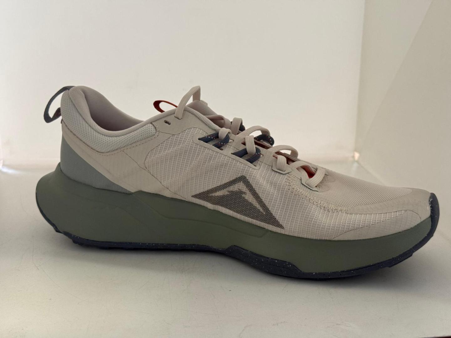 Adidasi Nike Juniper Trail 2 NN image 1