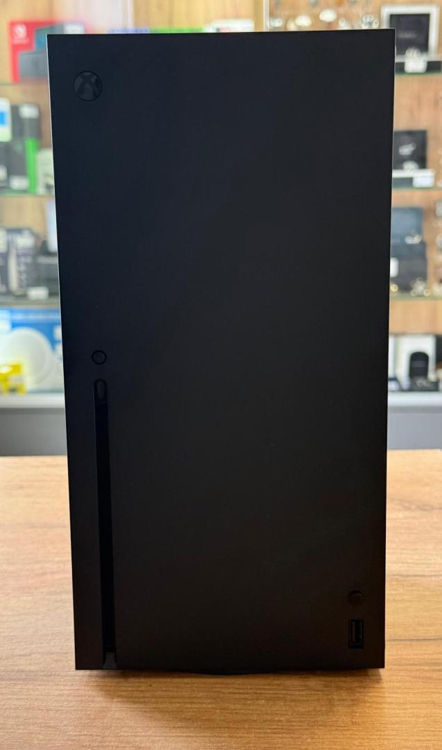 Consola Microsoft Xbox Series X, 1TB, Negru image 1