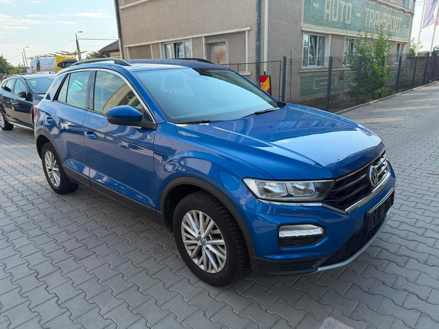 Volkswagen T-Roc 1.5 TSI 150 cp ,179000 km image 5